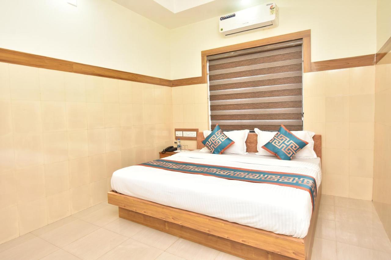 Hotel Kannur Capital Caltex Esterno foto