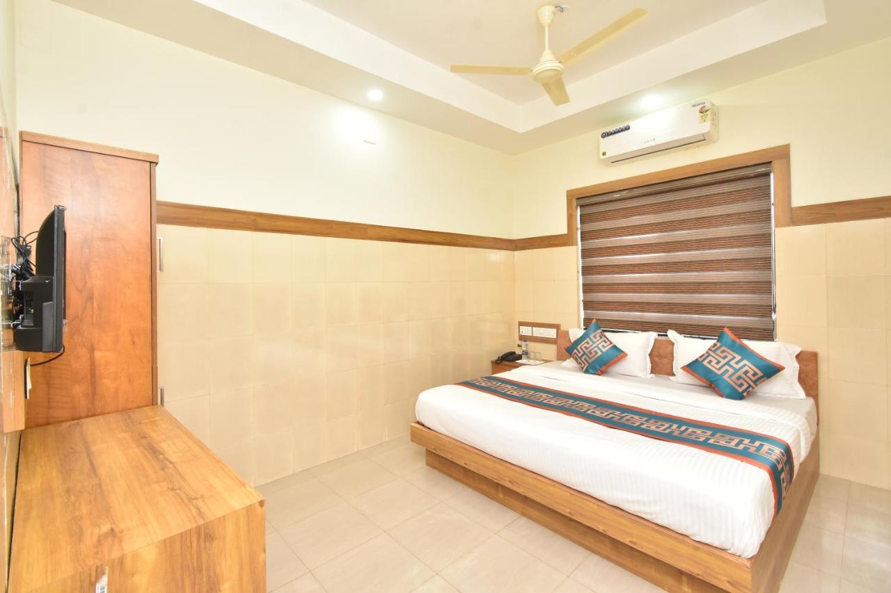 Hotel Kannur Capital Caltex Esterno foto